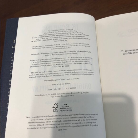 Fantastic Beasts And Where To Find Them: The Original Screenplay Book. - Picture 12 of 13